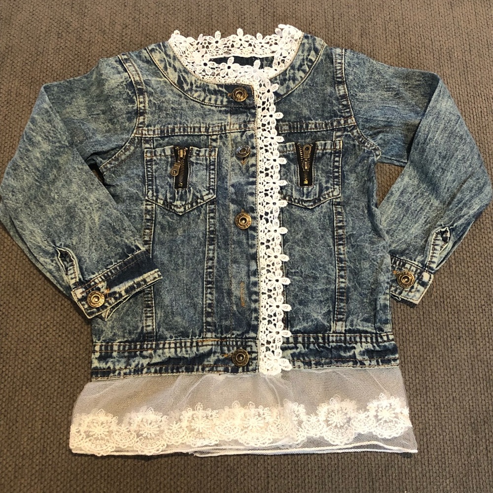 Denim & lace shirt, size 3-4
